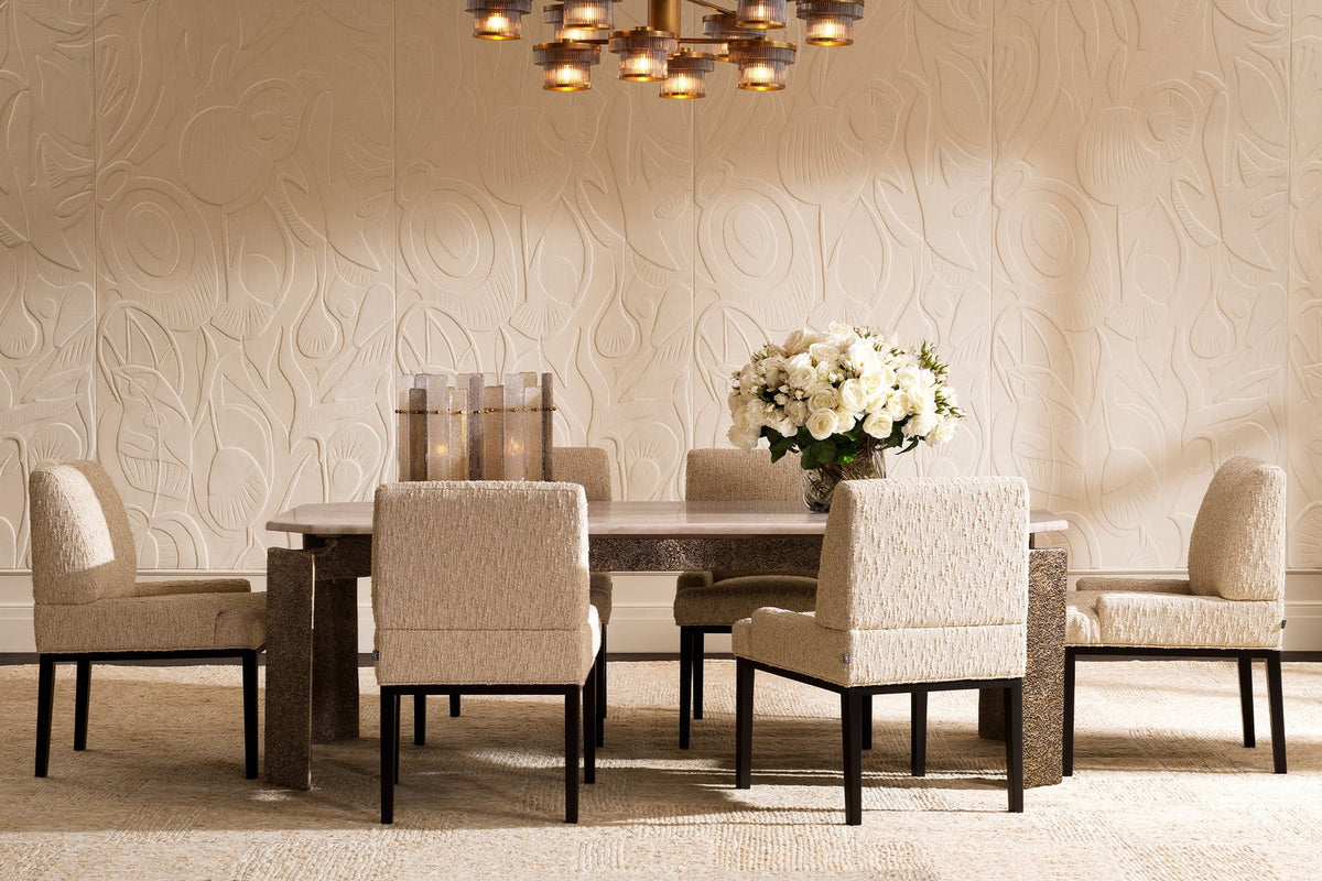 Detailaufnahme Sessel mit Decke und Teppich