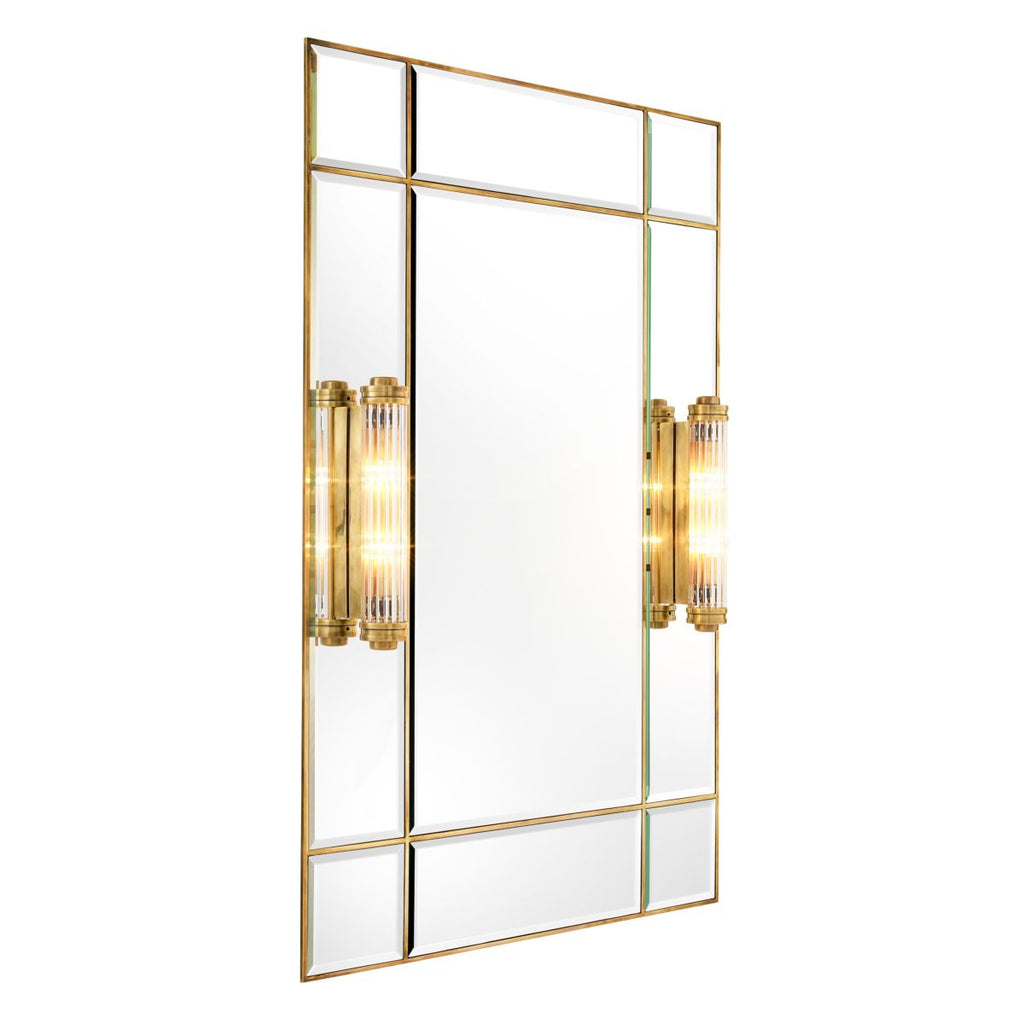 Mirror Beaumont with light