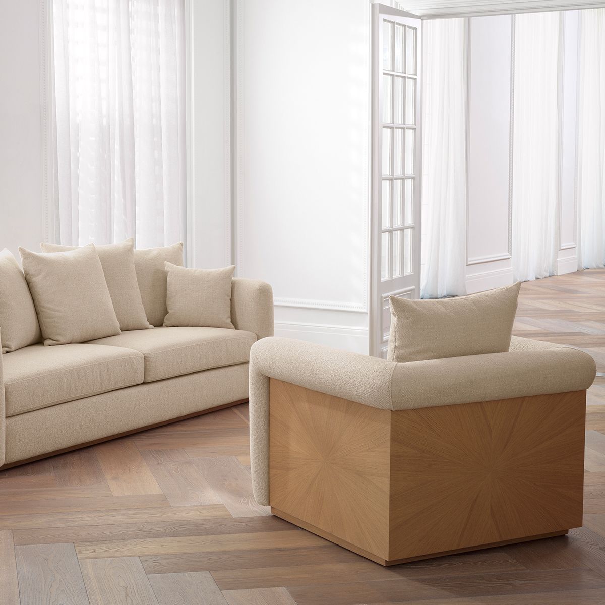 Chair Amadeo