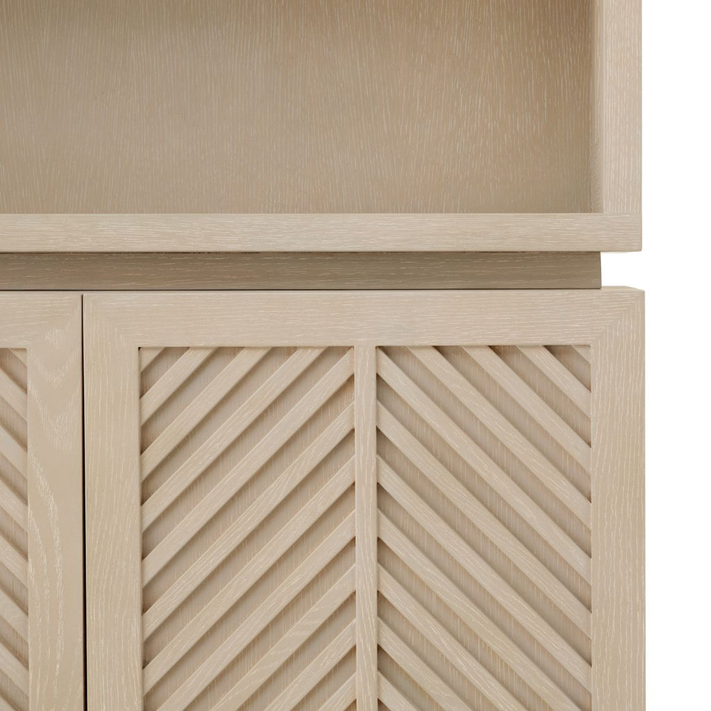 Schrank Elvador